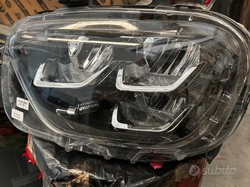 Faro anteriore led C3 2020