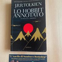 J.R.R. Tolkien Lo Hobbit annotato bompiani 2014