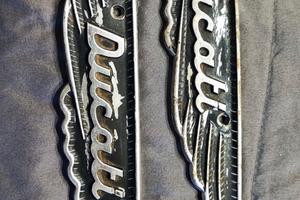 Stemmi ducati scrambler 