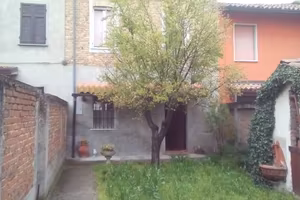 Villetta a schiera di 120 m² con 3 locali e box au