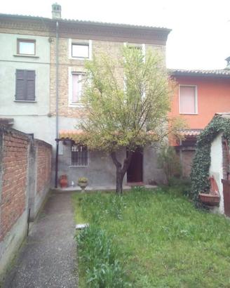 Villetta a schiera di 120 m² con 3 locali e box au
