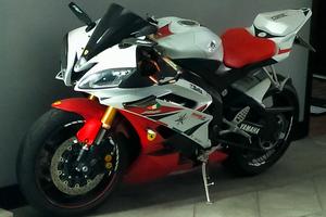  Yamaha R6 YZF 2006.