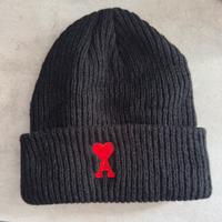 cappello ami nero con cuore rosso