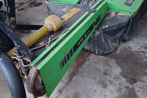 Trattore, falciatrice rotante deutz far