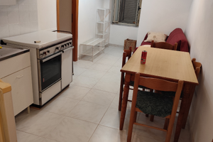 Casa con bagno unico 1 camera letto soggiorno