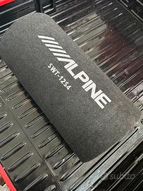 Subwoofer a tubo alpine