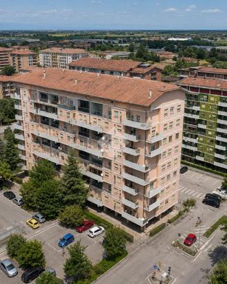 5 LOCALI A CHIETI