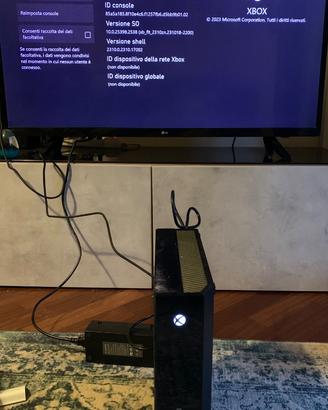 Xbox one da 500mb + 3 giochi + controller