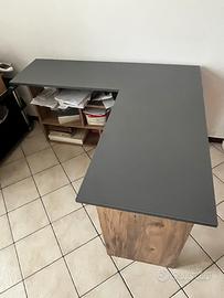 Scrivania homeoffice 130x120cm