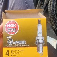 4 Candele Auto NGK PLATINUM 7100 ZFR6FGP