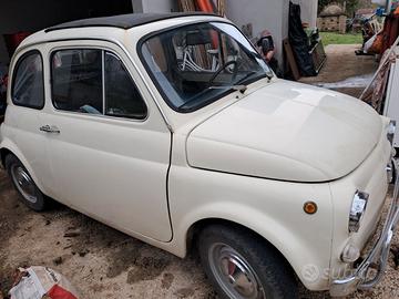 Auto d'epoca Fiat 500l