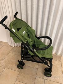 Passeggino pieghevole leggero