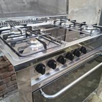 Cucina GAS LOFRA Inox 6 Fuochi Piastra Induzione