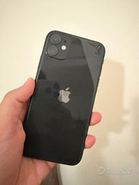 iPhone 11 pari al nuovo