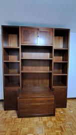 Libreria di qualità in legno massello
