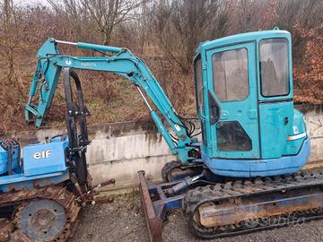MINIESCAVATORE KUBOTA 45 QUINTALI