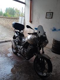 HONDA CBF 500