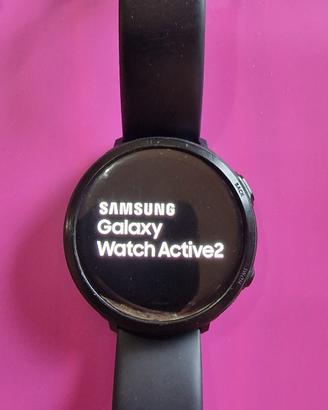 SAMSUNG Galaxy Watch Active2.