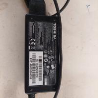 alimentatore Toshiba per pc portatili 