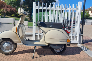 Vespa 150 PX
