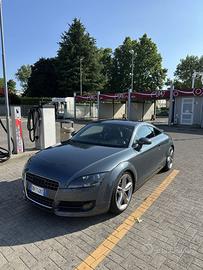 Audi TT 8J 2.0 TFSI S-Tronic