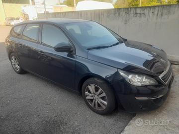 Peugeot 308 BlueHDi 120 S&S SW Business