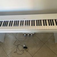 Yamaha P 225 WH Stand  L 200 Pedaliera Yamaha LP1
