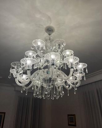 Lampadario Murano multilivello.