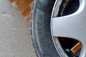 Dischi in lega e gomme