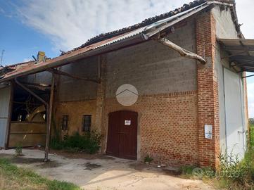 CASA SEMINDIPENDENTE A MONTICELLI PAVESE