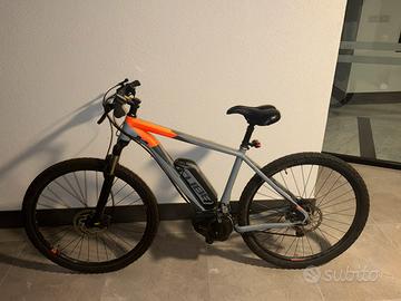 Bici elettrica  Mtb cube