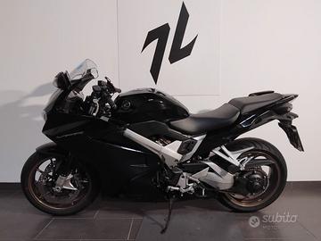 Honda VFR 800 ABS '14