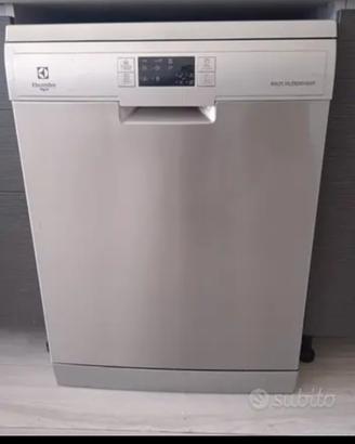 lavastoviglie electrolux real life xxl per 