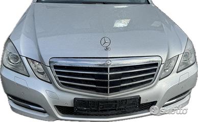 MERCEDES cls w218 AMG paraurti cofano lampade ils