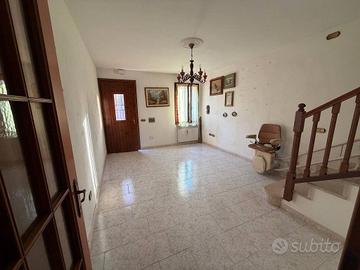 Appartamento di 118 m² con 4 locali e box auto dop