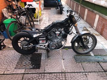 Yamaha XV 500