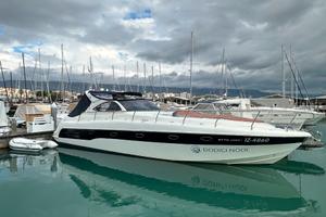 YACHT A MOTORE 42 PIEDI (12,85 metri) - COMPOSIT 4