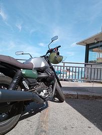 Moto Guzzi V7III stone