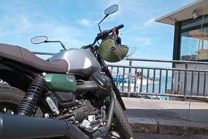 Moto Guzzi V7III stone