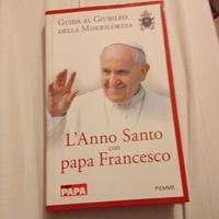 libro l'anno santo con papa francesco 