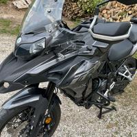 Benelli TRK 502X