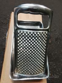 grattugia  formaggio 