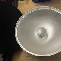 Beauty Dish argento 70cm + griglia attacco Bowens