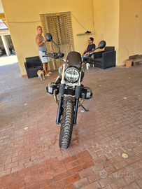 BMW R-nineT 1200 garanzia fino al 2028