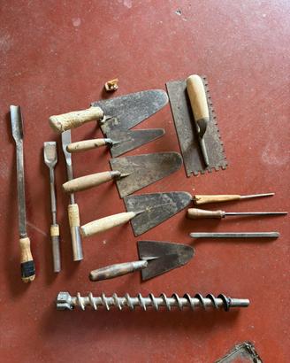 Attrezzi per muratore lavori edili coclea