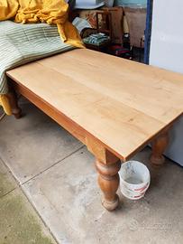 Tavolo in noce ferrarese