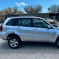 RICAMBI AUTO TOYOTA RAV 4 2003