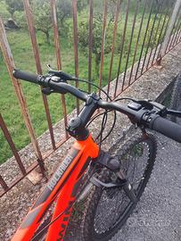 Mountain Bike B'Twin Rockrider 340 Arancione Fluo