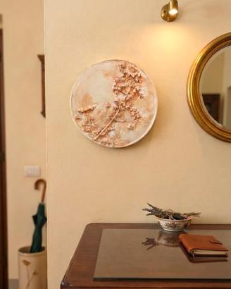 Quadro moderno.Bassorilievo, decorazione daparete