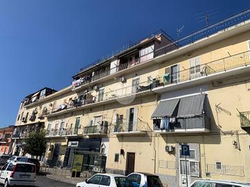 MONOLOCALE A NAPOLI
